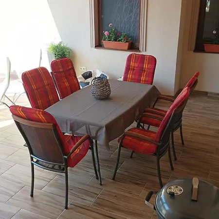 Apartment Elza Apartman