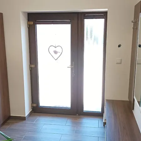 Elza Apartman *