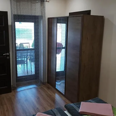 Apartment Elza Apartman *