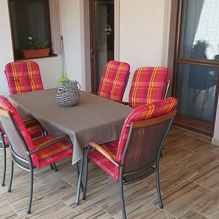 Apartment Elza Apartman Balatonszentgyorgy